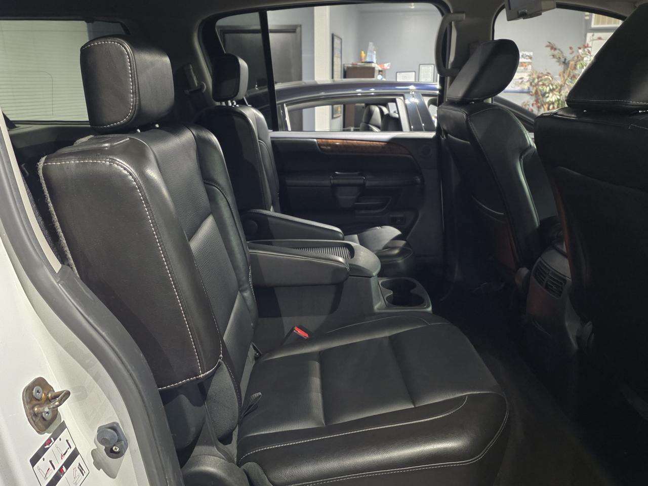2011 Nissan Armada Platinum Photo
