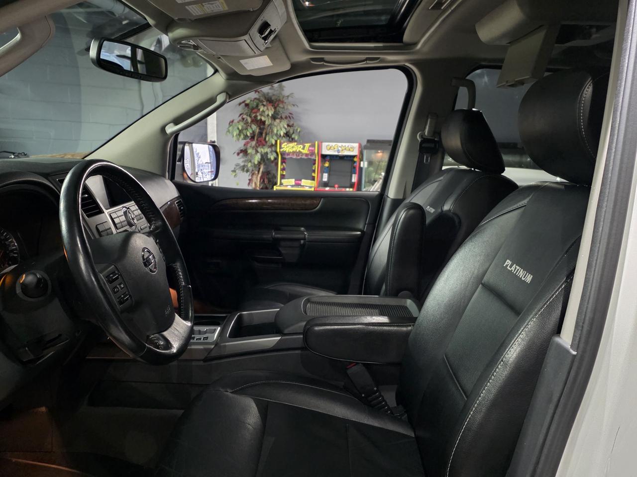 2011 Nissan Armada Platinum Photo