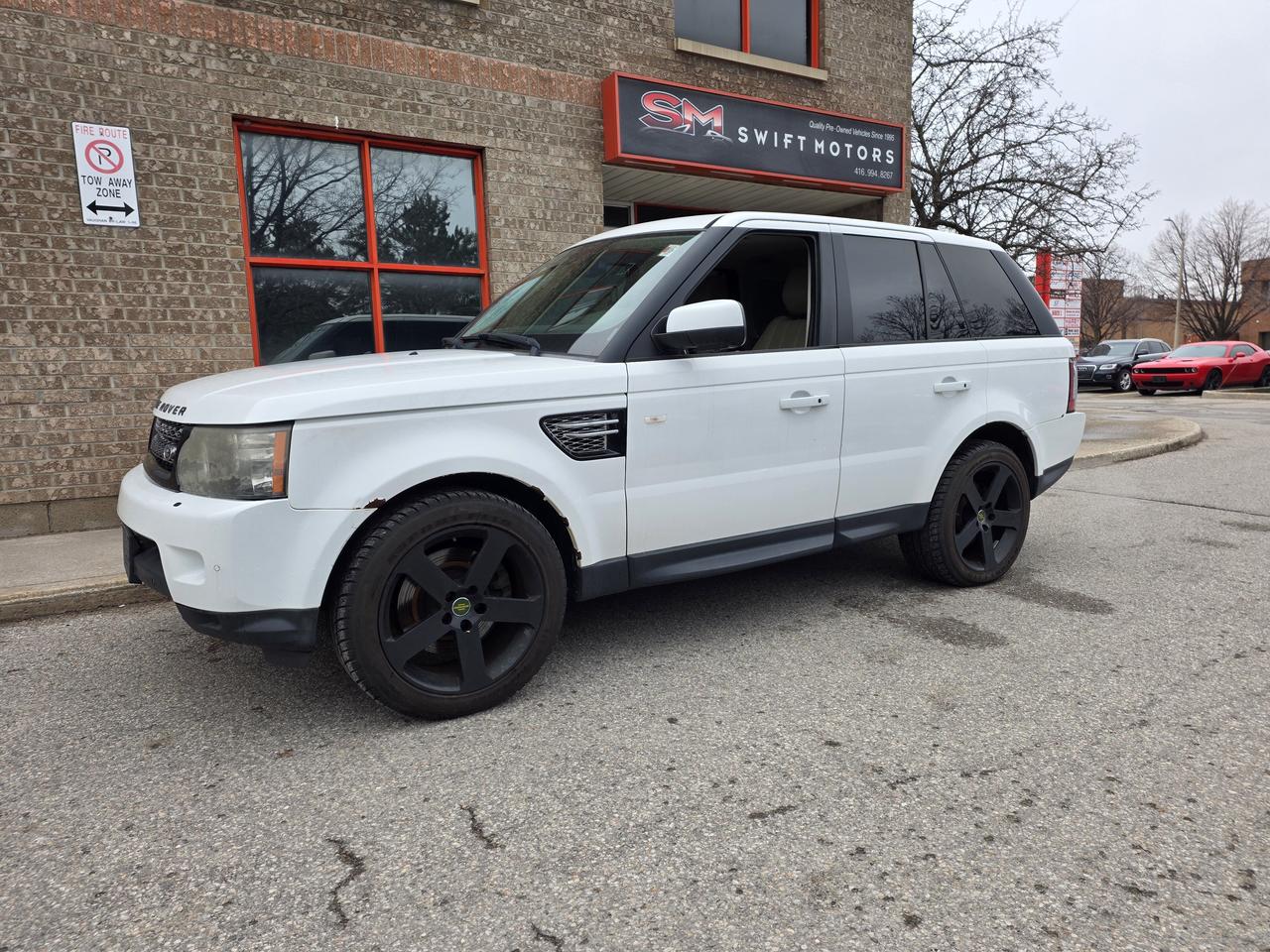 2013 Land Rover Range Rover Sport HSE LUXURY EDITION Photo