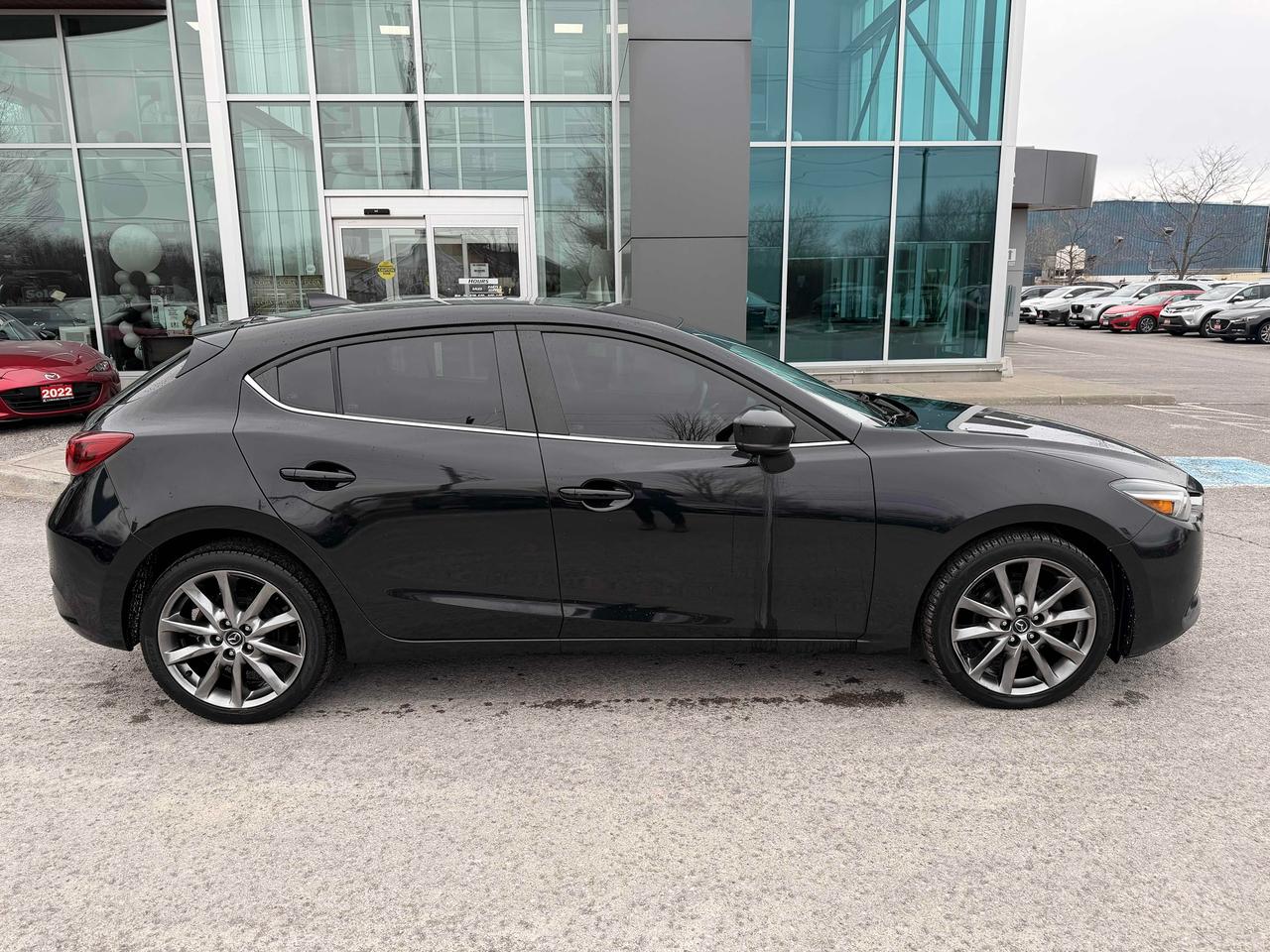 2018 Mazda MAZDA3 GT | Auto | Leather | Roof | Nav | Cam | Alloys ++ Photo22