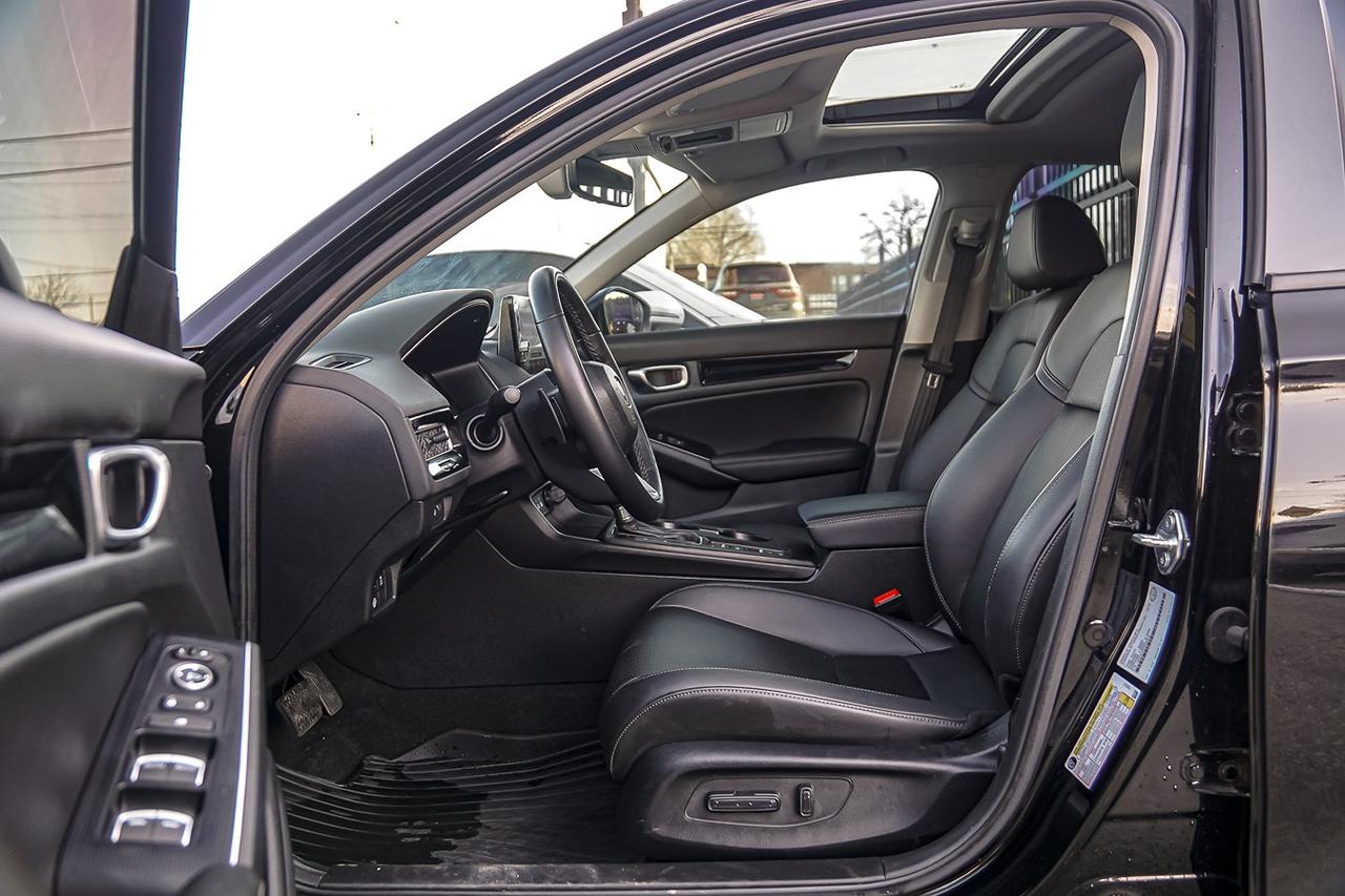 2024 Honda Civic Touring | ONE OWNER | NAVI | LEATHER SEAT | ROOF Photo