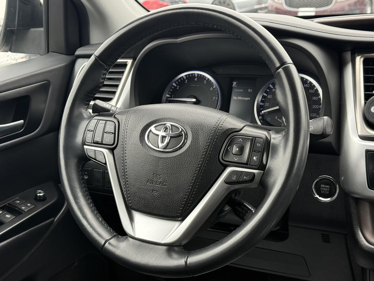 2019 Toyota Highlander XLE Photo