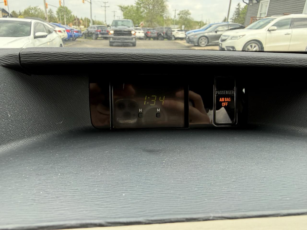 2013 Toyota Sienna  Photo