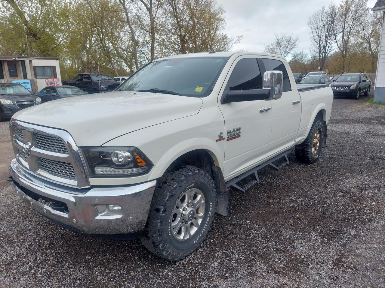 2017 RAM 2500 2500HD CUMMINS DIESEL 4WD CREW CAB 149" LARAMIE Photo2