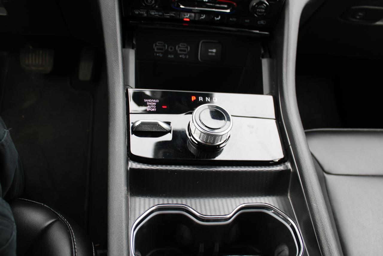 2024 Jeep Grand Cherokee Limited 7 Passenger Photo