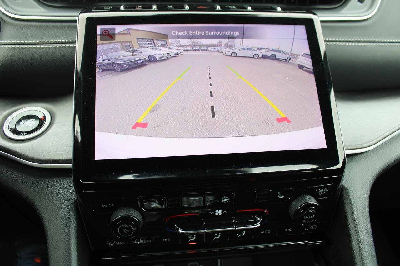 2024 Jeep Grand Cherokee Limited 7 Passenger Photo