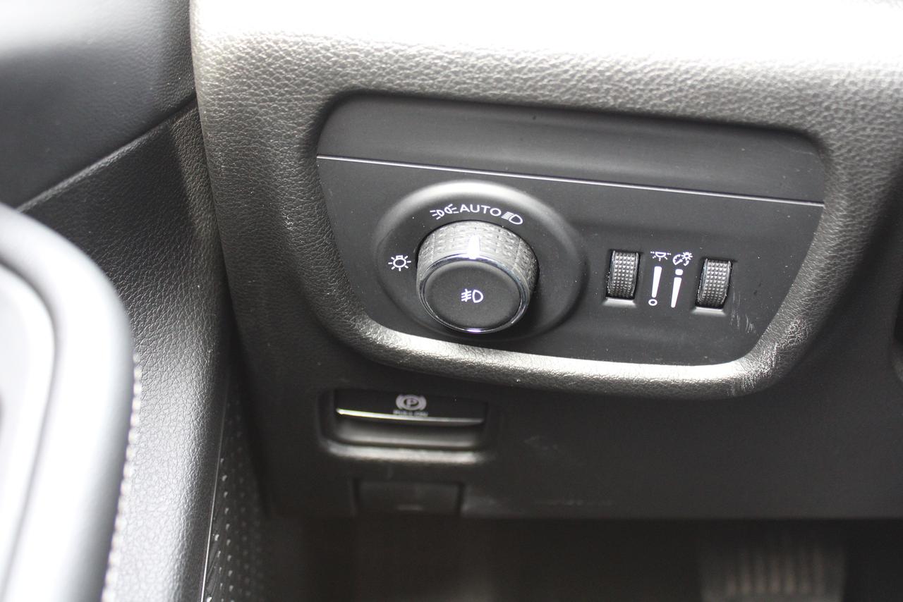 2024 Jeep Grand Cherokee Limited 7 Passenger Photo