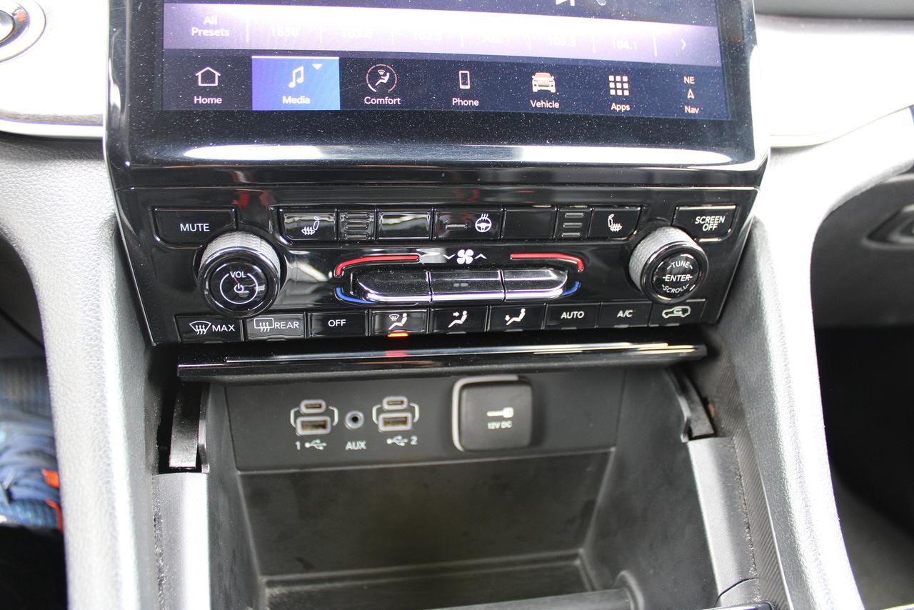 2024 Jeep Grand Cherokee Limited 7 Passenger Photo