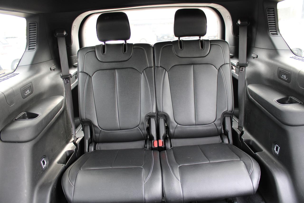 2024 Jeep Grand Cherokee Limited 7 Passenger Photo