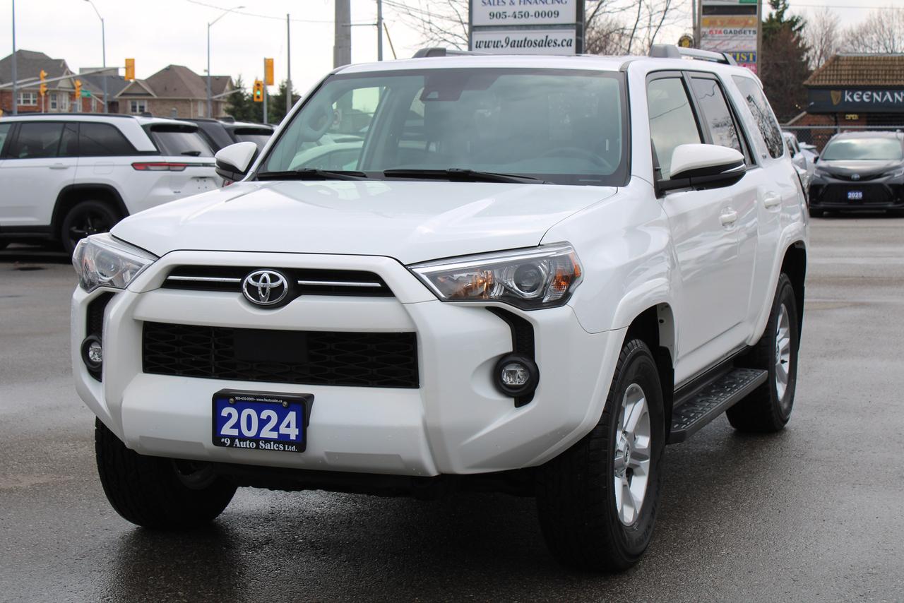 2024 Toyota 4Runner SR5 Premium 4WD Photo