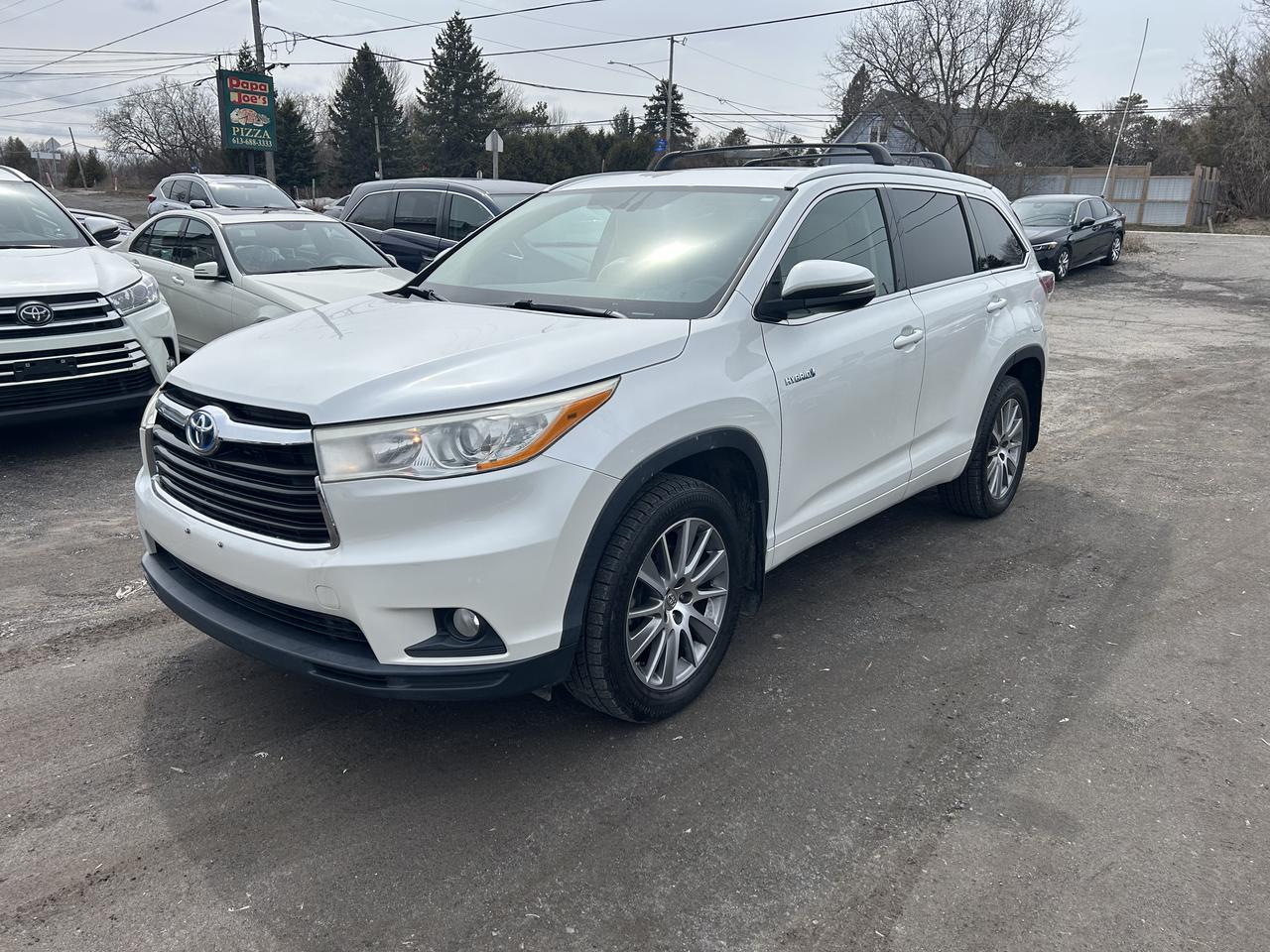 2015 Toyota Highlander Hybrid XLE Photo