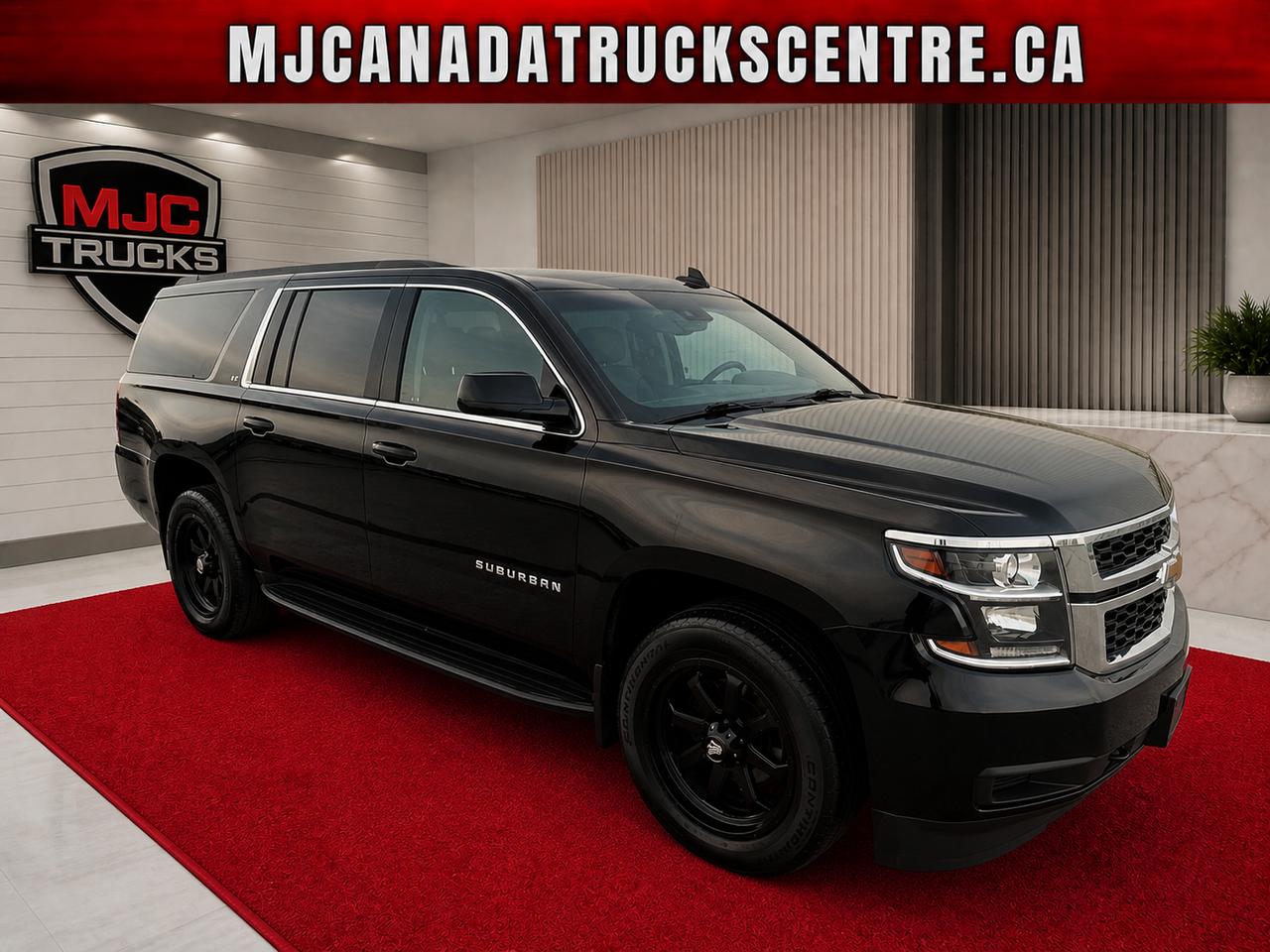2019 Chevrolet Suburban 4WD 4dr 1500 LT Triple Black