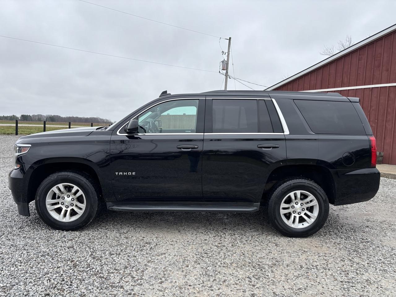 2017 Chevrolet Tahoe LS 4WD Photo