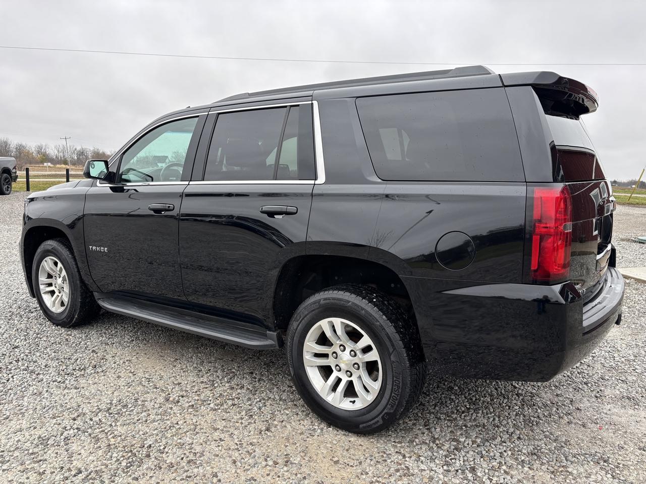 2017 Chevrolet Tahoe LS 4WD Photo