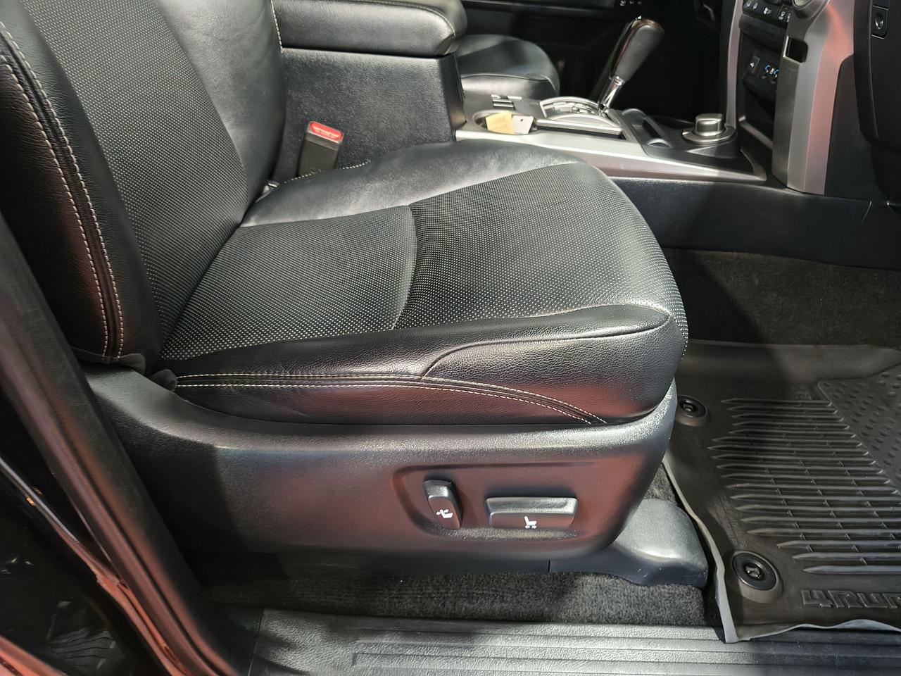 2024 Toyota 4Runner Limited Photo0