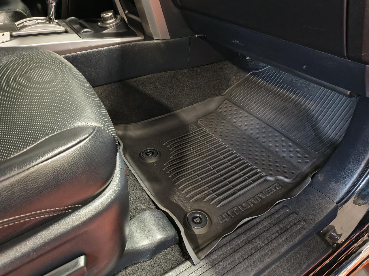 2024 Toyota 4Runner Limited Photo0