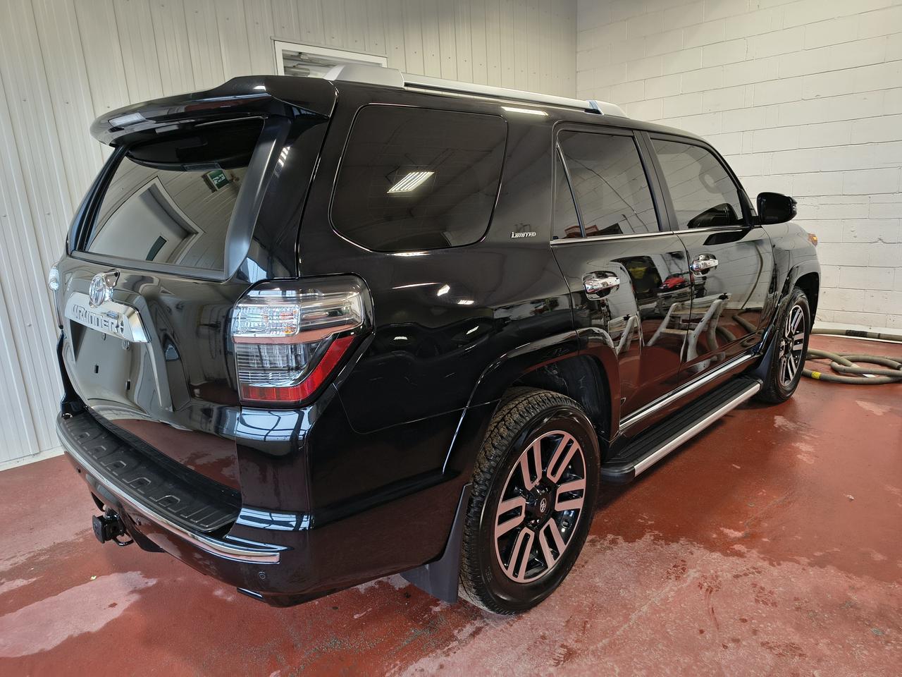2024 Toyota 4Runner Limited Photo