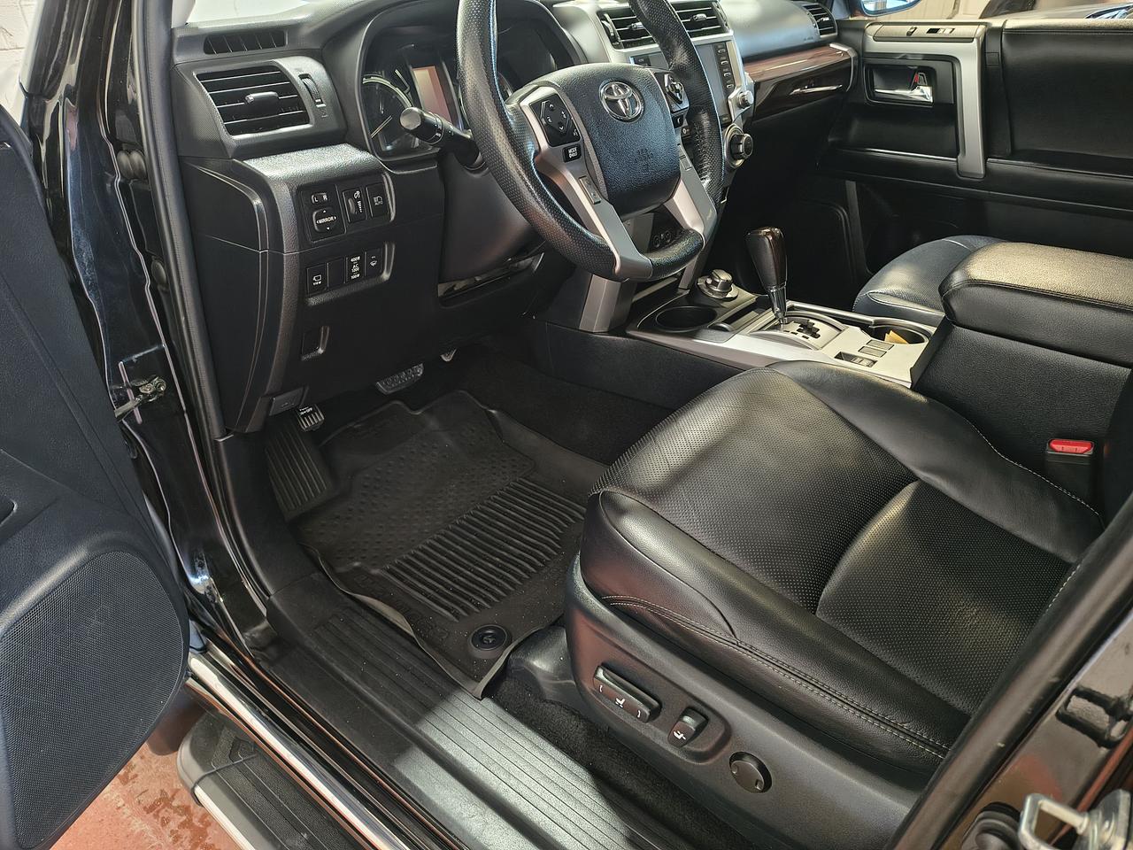 2024 Toyota 4Runner Limited Photo0