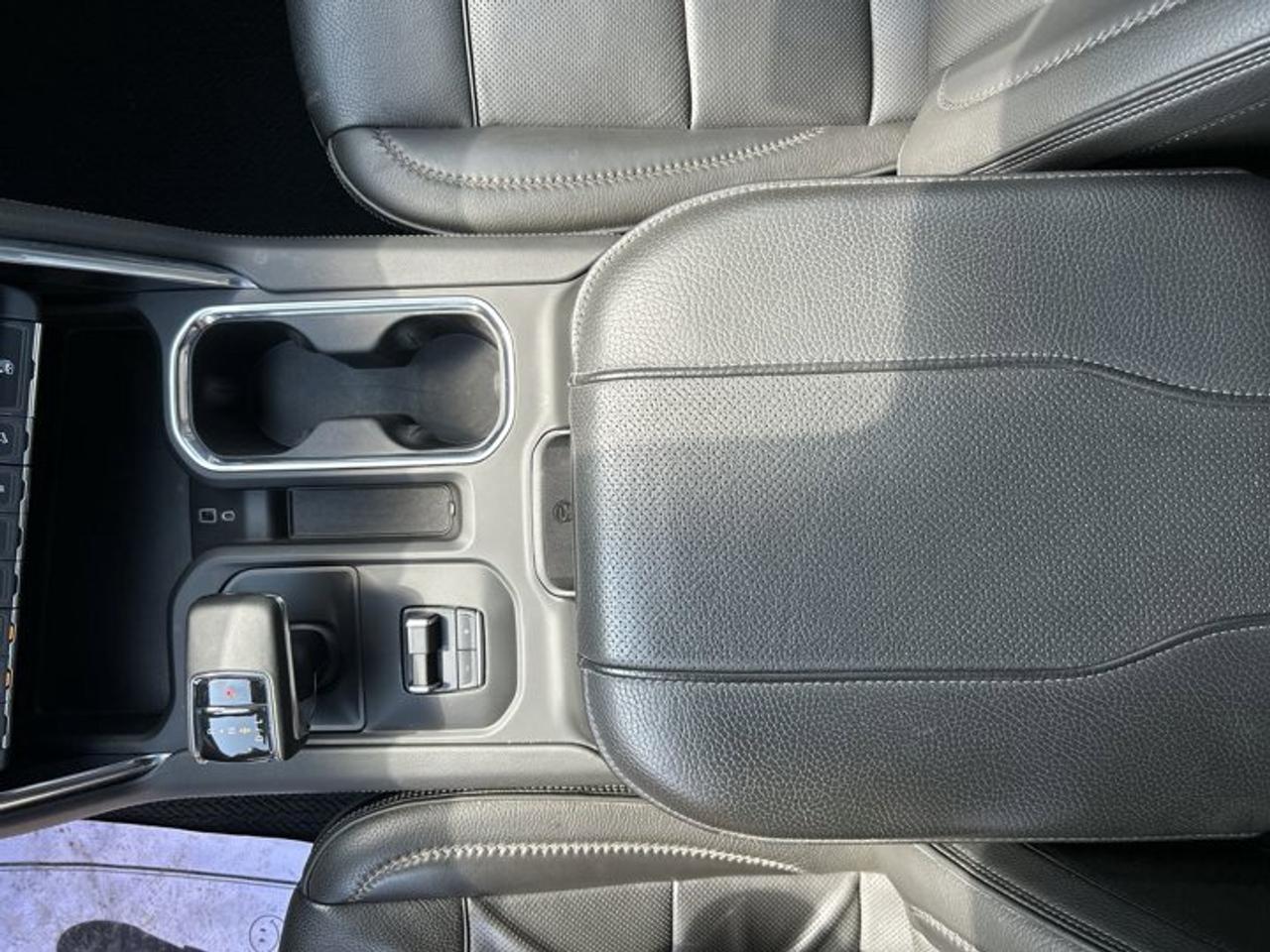 2023 GMC Sierra 1500 Denali Crew Cab 4WD Photo