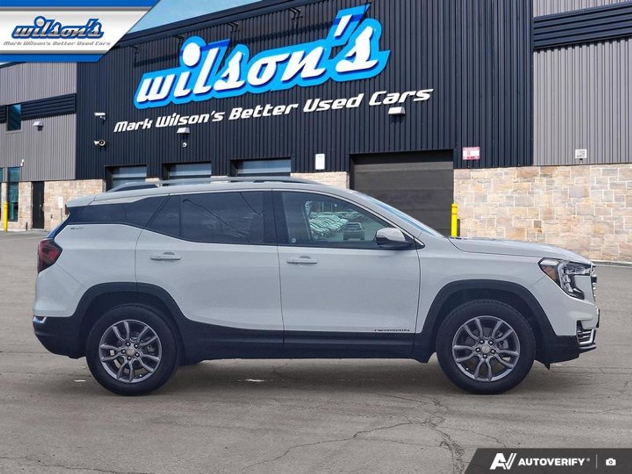 2024 GMC Terrain SLT AWD | Leather | Heated Seats + Steering | Power Liftgate | Remote Start | CarPlay | and More ! Photo