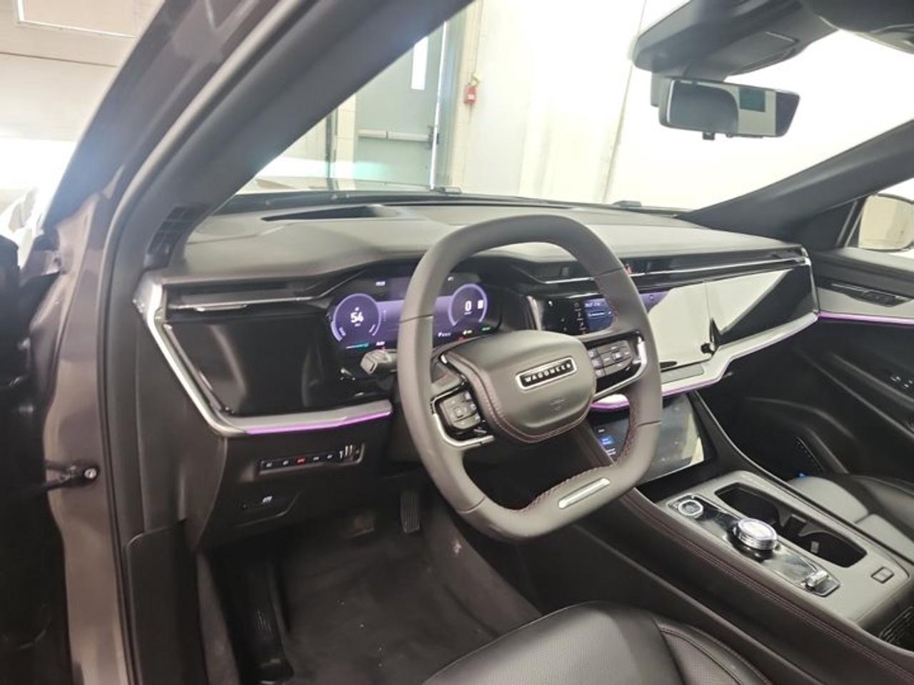2024 Jeep Wagoneer S Launch Edition 4WD | EV | Leather | Sunroof | Nav | HUD | Massage Seats | Cooled Seats and More ! Photo3