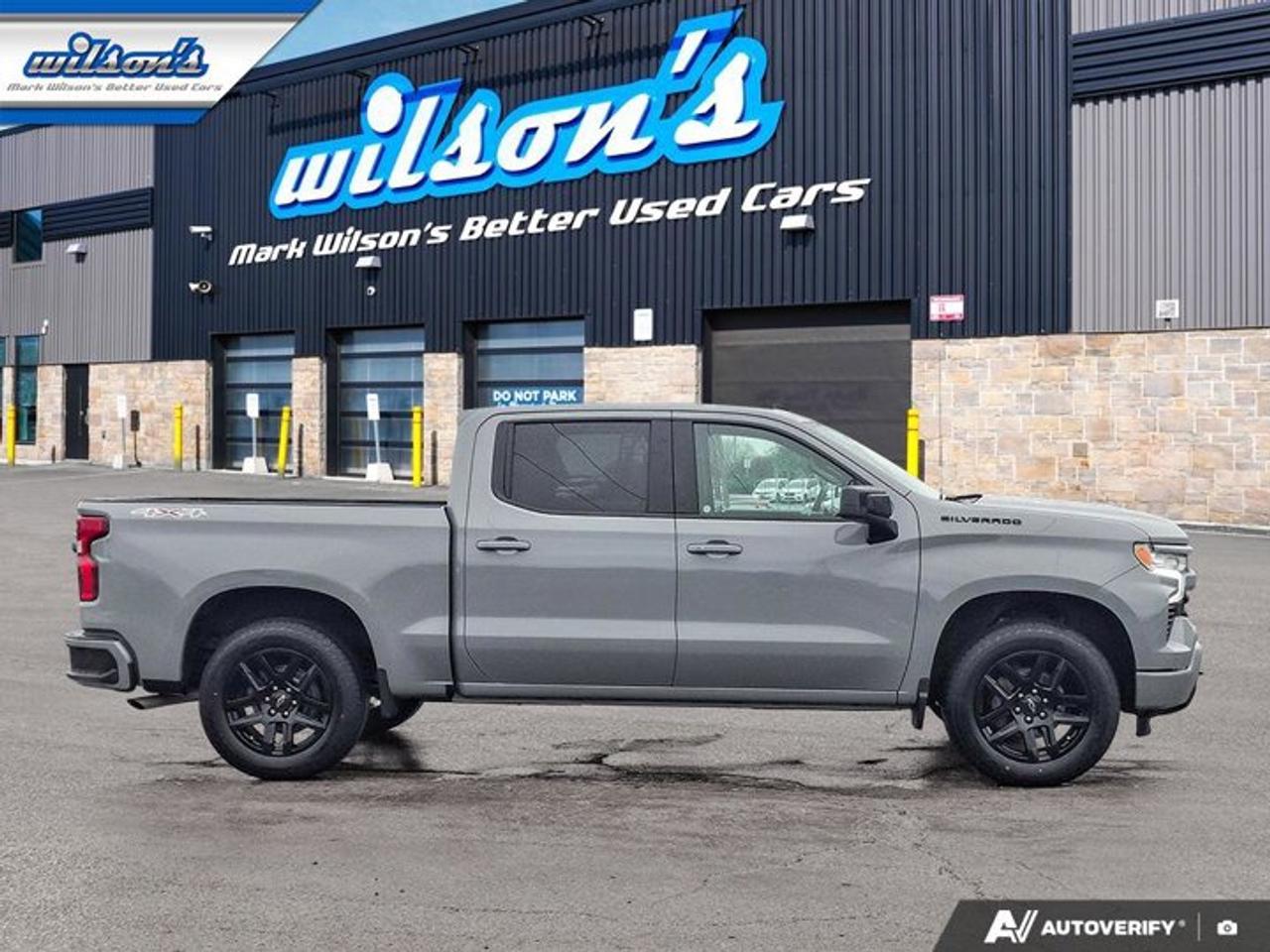 2024 Chevrolet Silverado 1500 RST V8 | Sunroof | Leather | Bose | Heated Bucket Seats | Heated Wheel | and More ! Photo