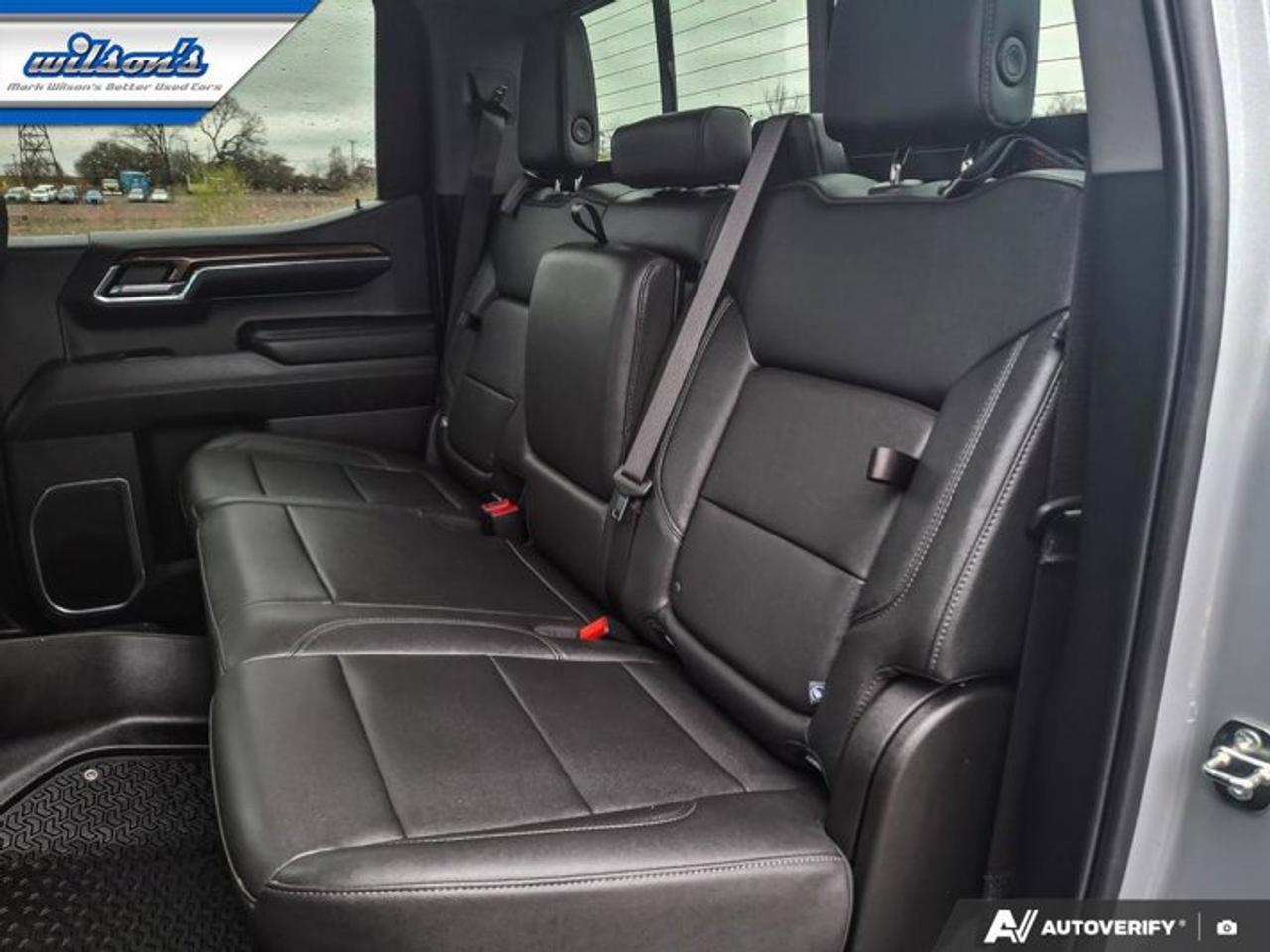 2024 Chevrolet Silverado 1500 RST V8 | Sunroof | Leather | Bose | Heated Bucket Seats | Heated Wheel | and More ! Photo