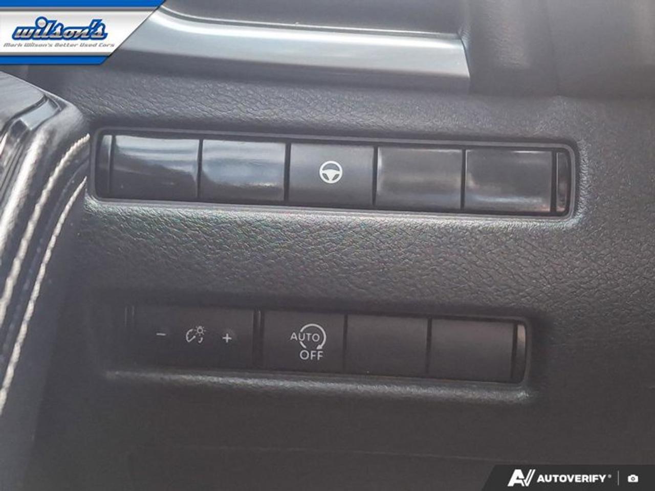 2023 Nissan Rogue SV AWD | Sunroof | 360 Camera | Heated Wheel + Seats | CarPlay + Android | Power Seat | and More ! Photo