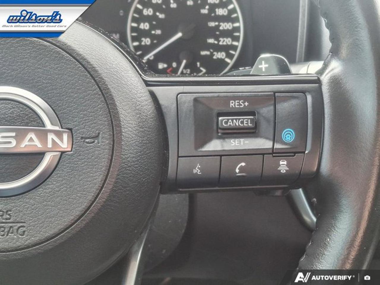 2023 Nissan Rogue SV AWD | Sunroof | 360 Camera | Heated Wheel + Seats | CarPlay + Android | Power Seat | and More ! Photo