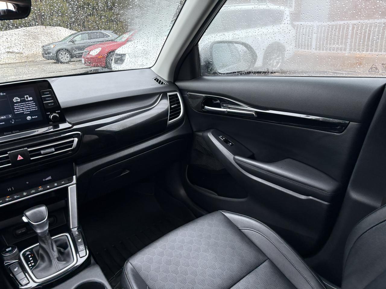 2021 Kia Seltos EX - Photo #11