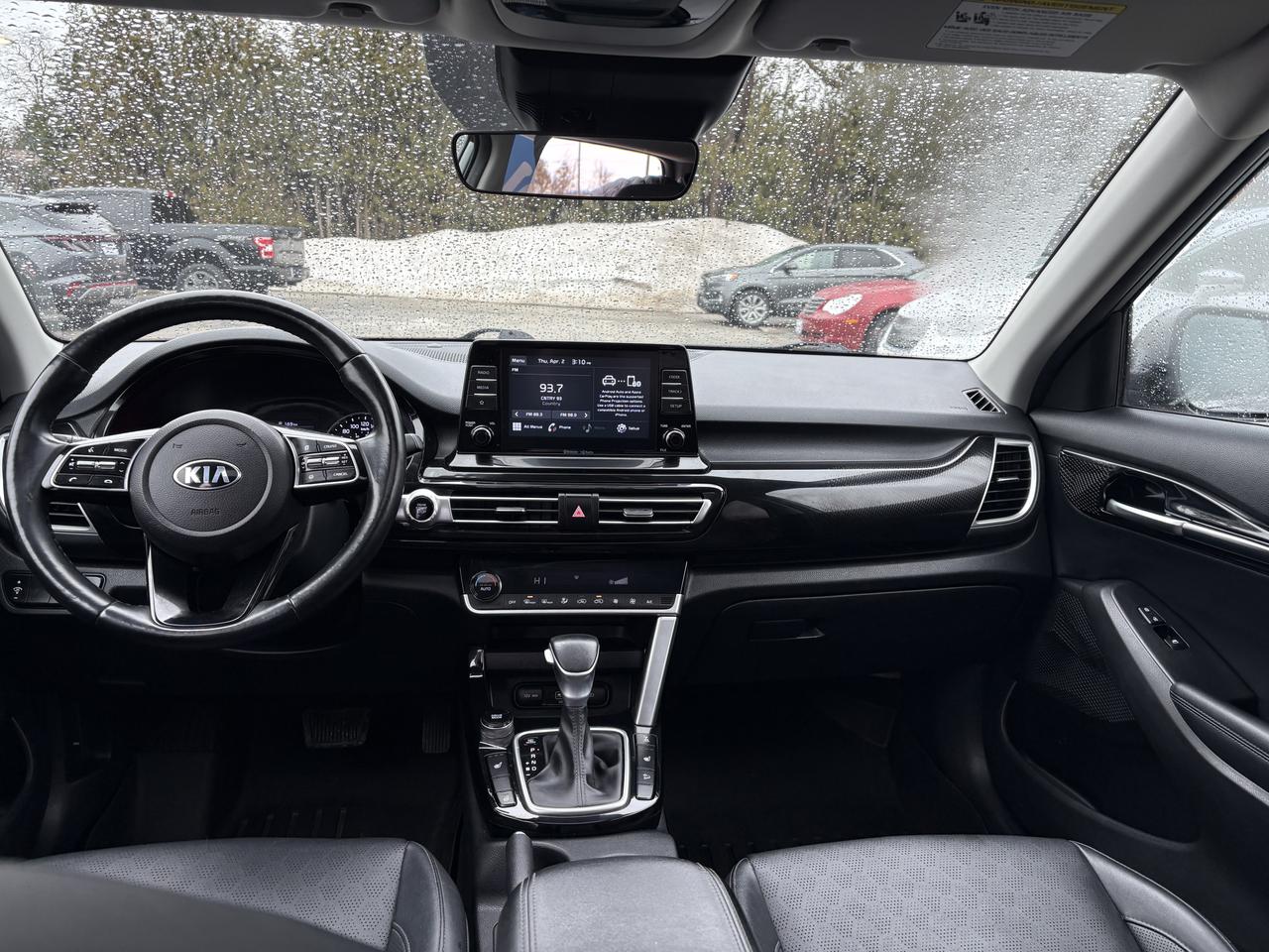 2021 Kia Seltos EX - Photo #10