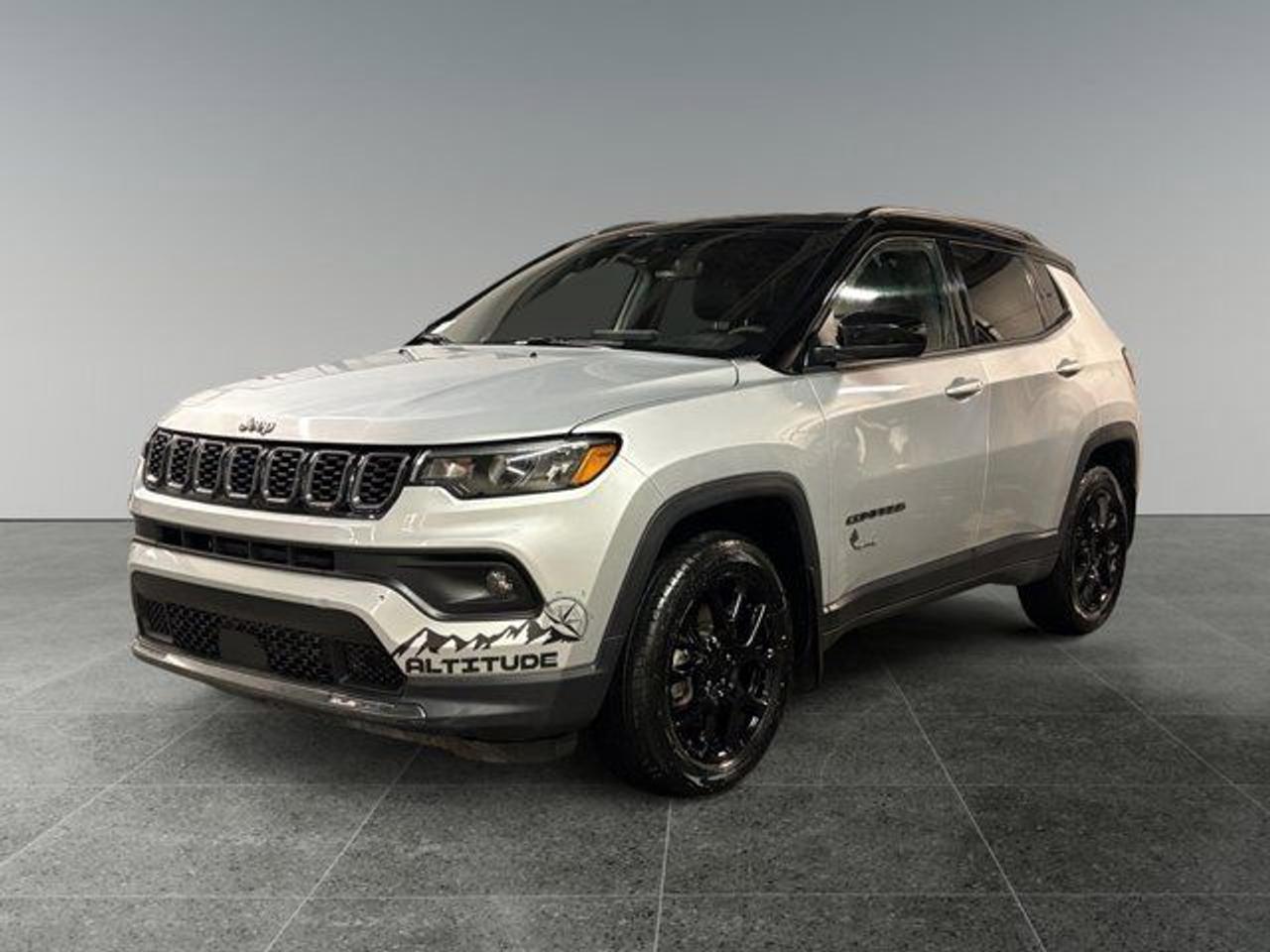 2024 Jeep Compass Altitude - Photo #1