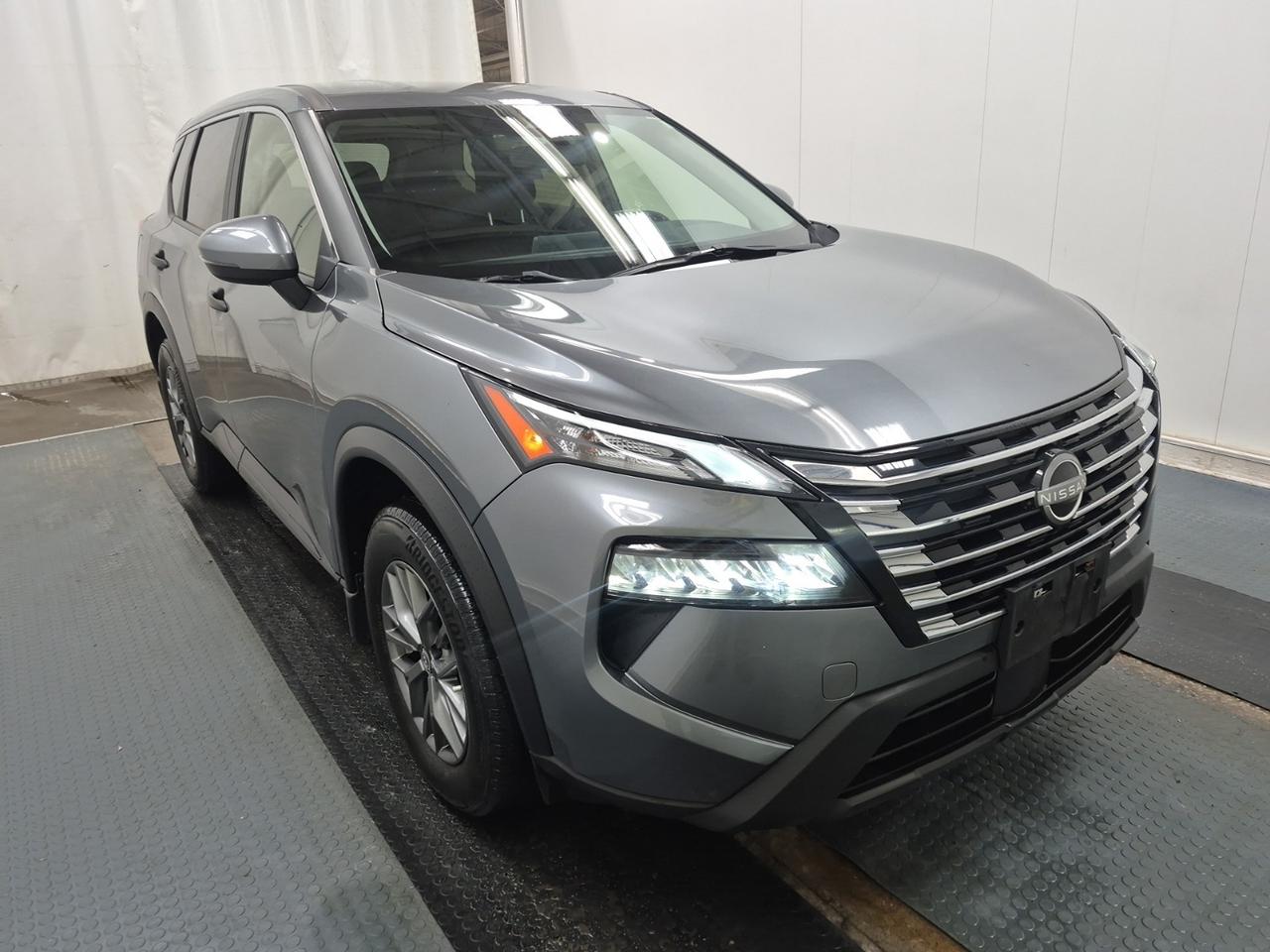 2024 Nissan Rogue S AWD | HEATED SEATS | BSM | CARPLAY | - Photo #1