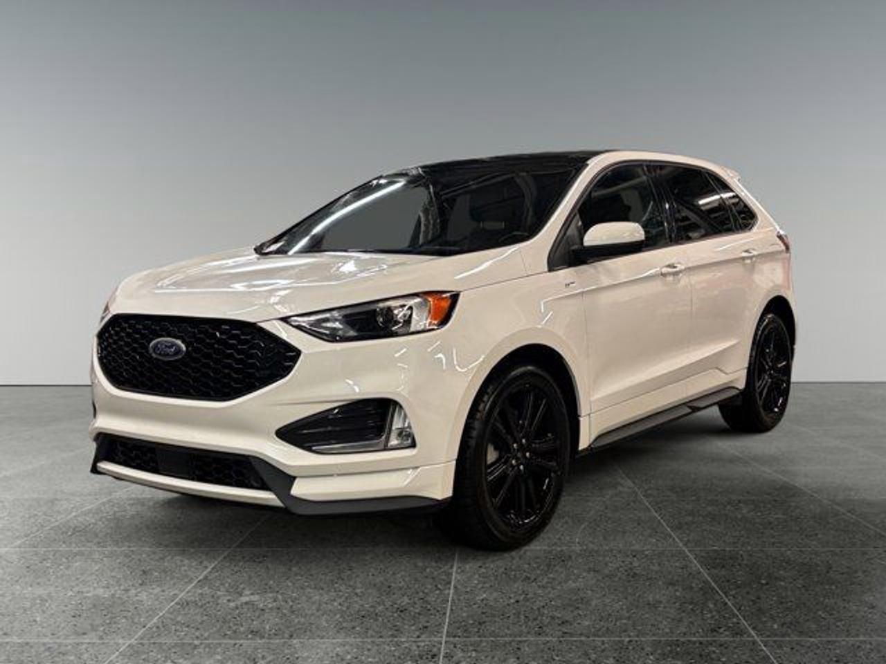 2022 Ford Edge SEL - Photo #1