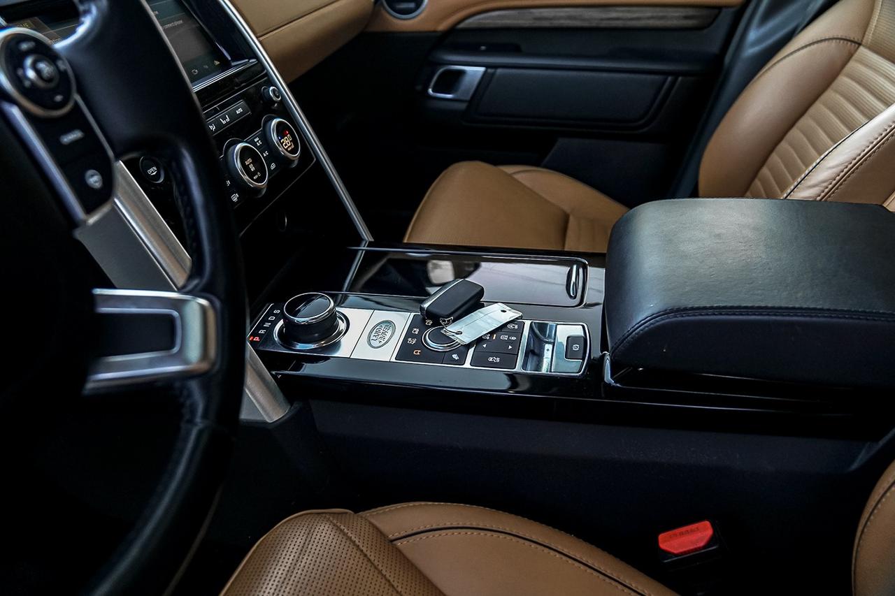 2017 Land Rover Discovery Td6 HSE Luxury |DIESEL|7PASS|NAVI| Photo