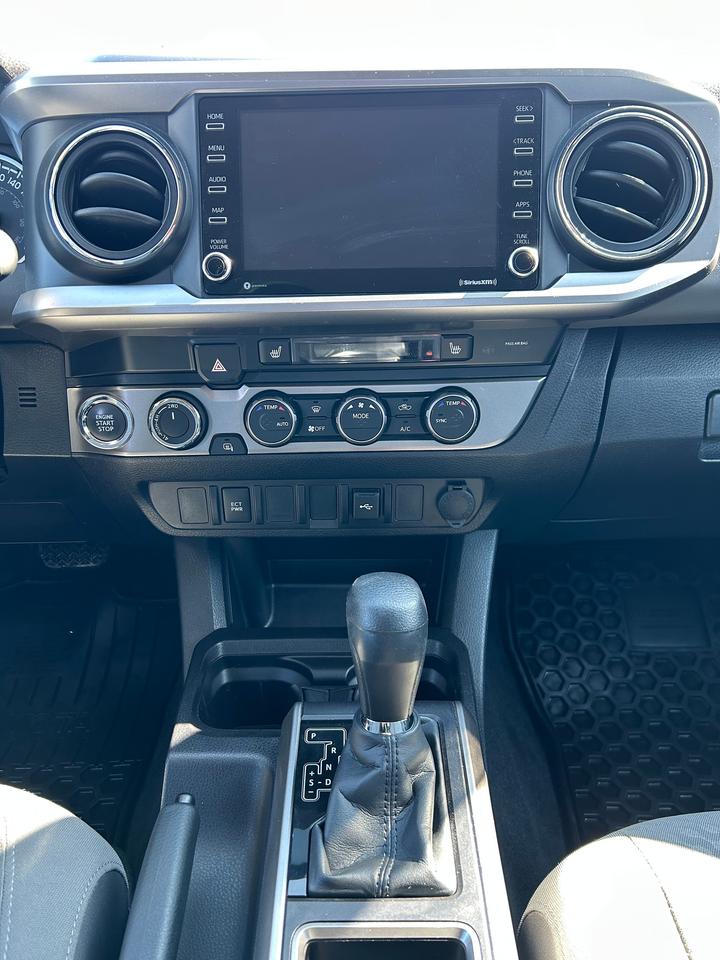 2023 Toyota Tacoma SR5 Photo