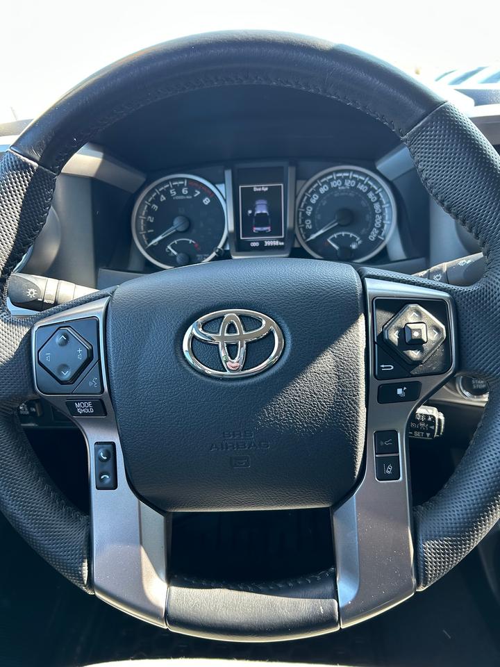 2023 Toyota Tacoma SR5 Photo