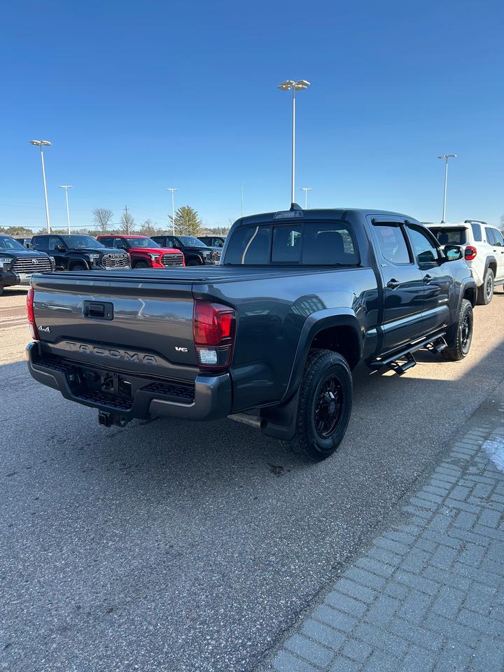 2023 Toyota Tacoma SR5 Photo