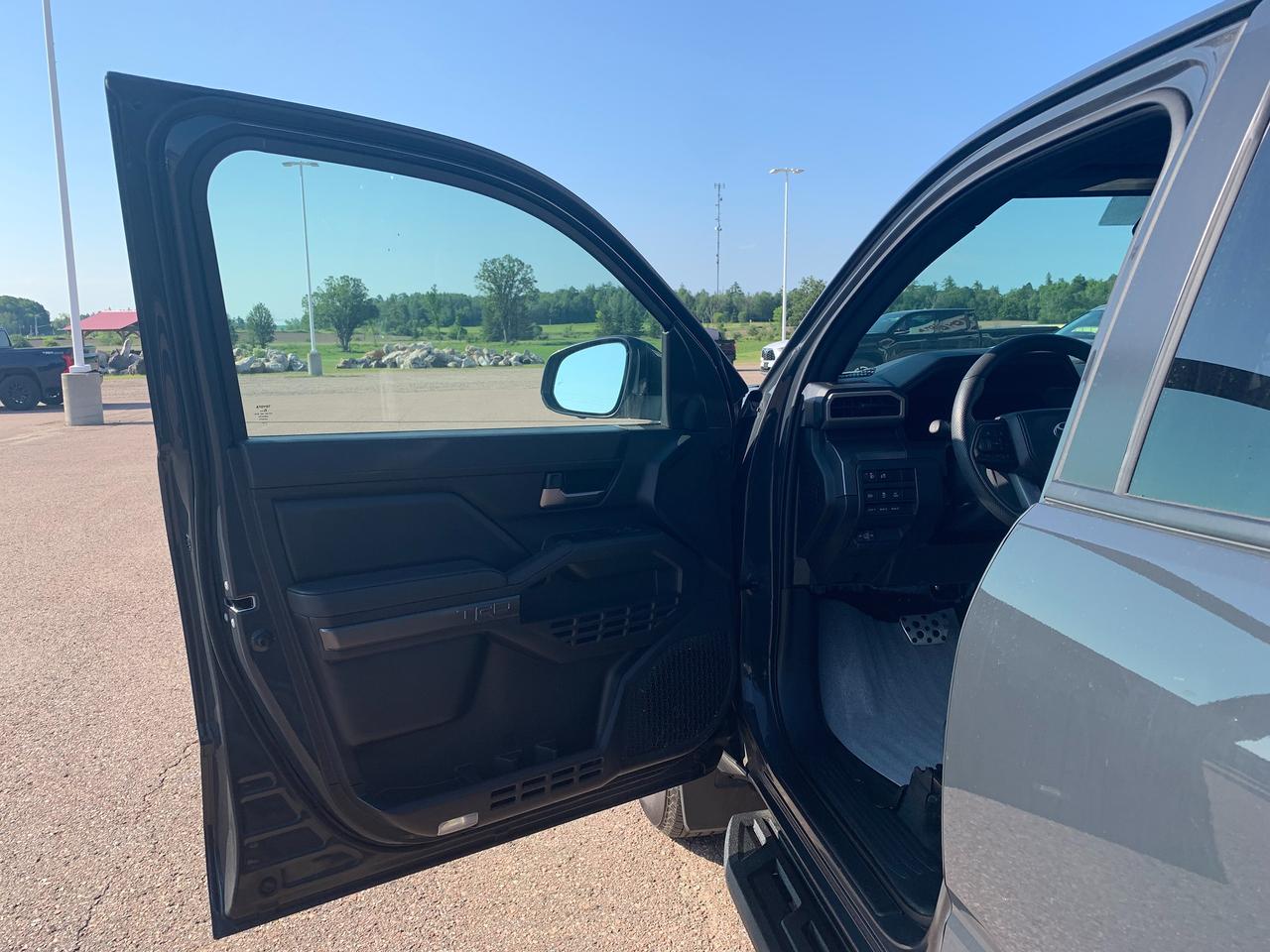 2025 Toyota Tacoma TRD SPORT PREMIUM Photo
