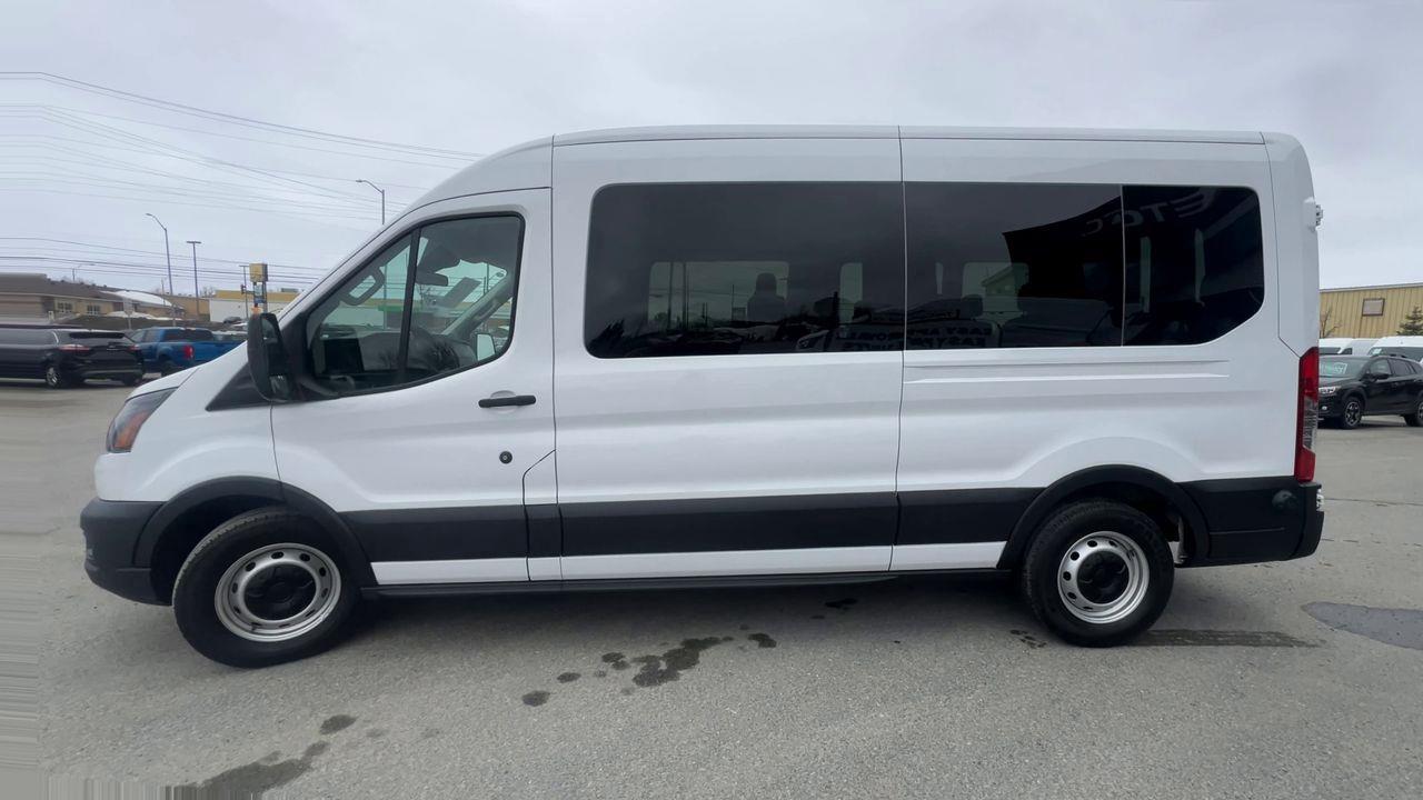 2024 Ford Transit 350 XL 15 PASSENGER, CRUISE CONTROL, BACK UP CAMERA, POWER REAR MIRRORS!! Photo4