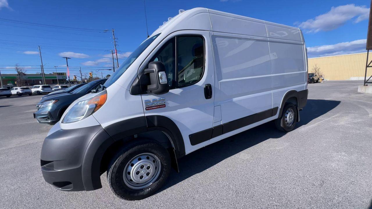 2021 RAM 2500 ProMaster High Roof 2 PASSENGER, BACK UP CAMERA, CRUISE CONTROL, POWER FOLDING MIRRORS!! Photo3