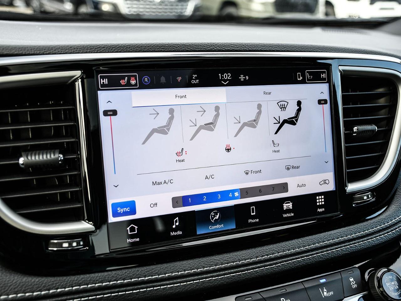 2026 Chrysler Pacifica Select FWD Photo