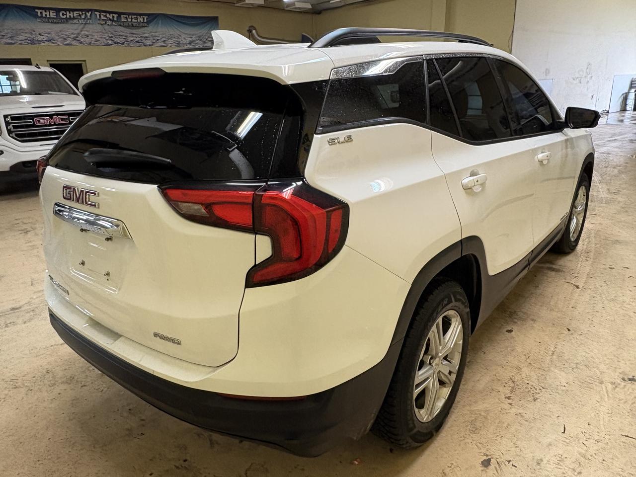 2018 GMC Terrain SLE Photo4