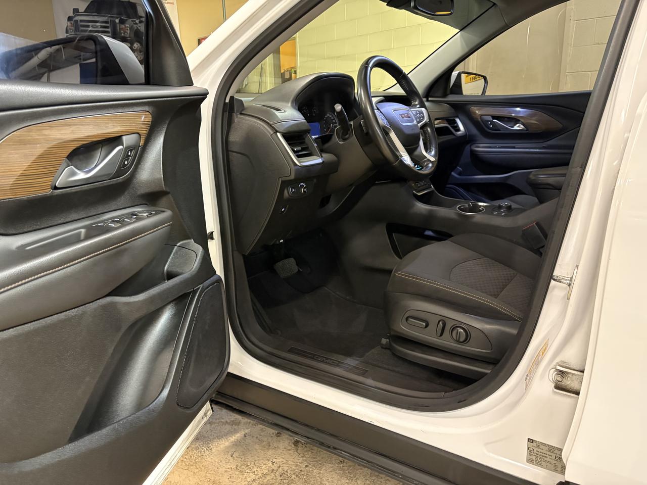 2018 GMC Terrain SLE Photo