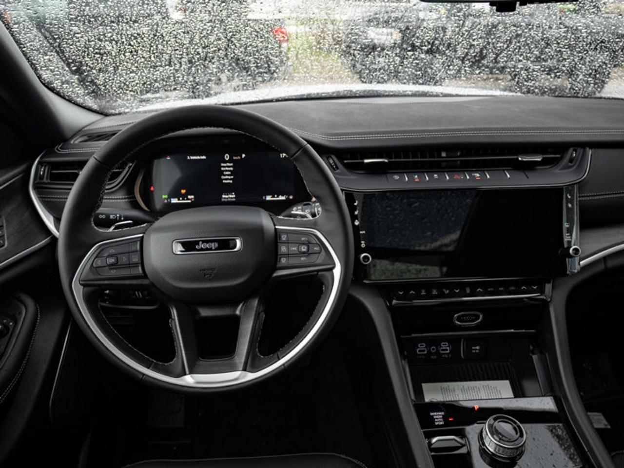 2026 Jeep Grand Cherokee L Limited Reserve Photo