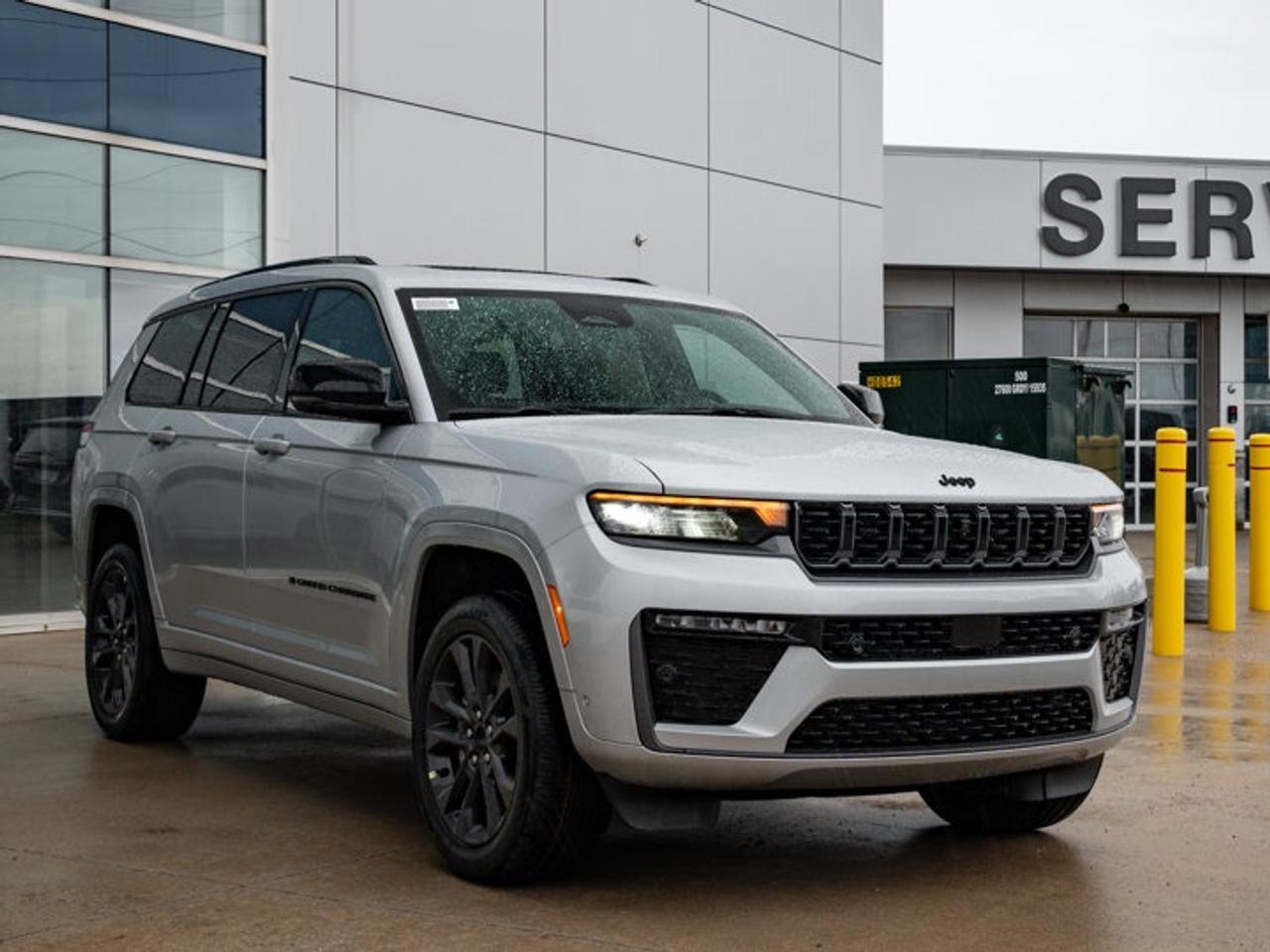 2026 Jeep Grand Cherokee L Limited Reserve Photo