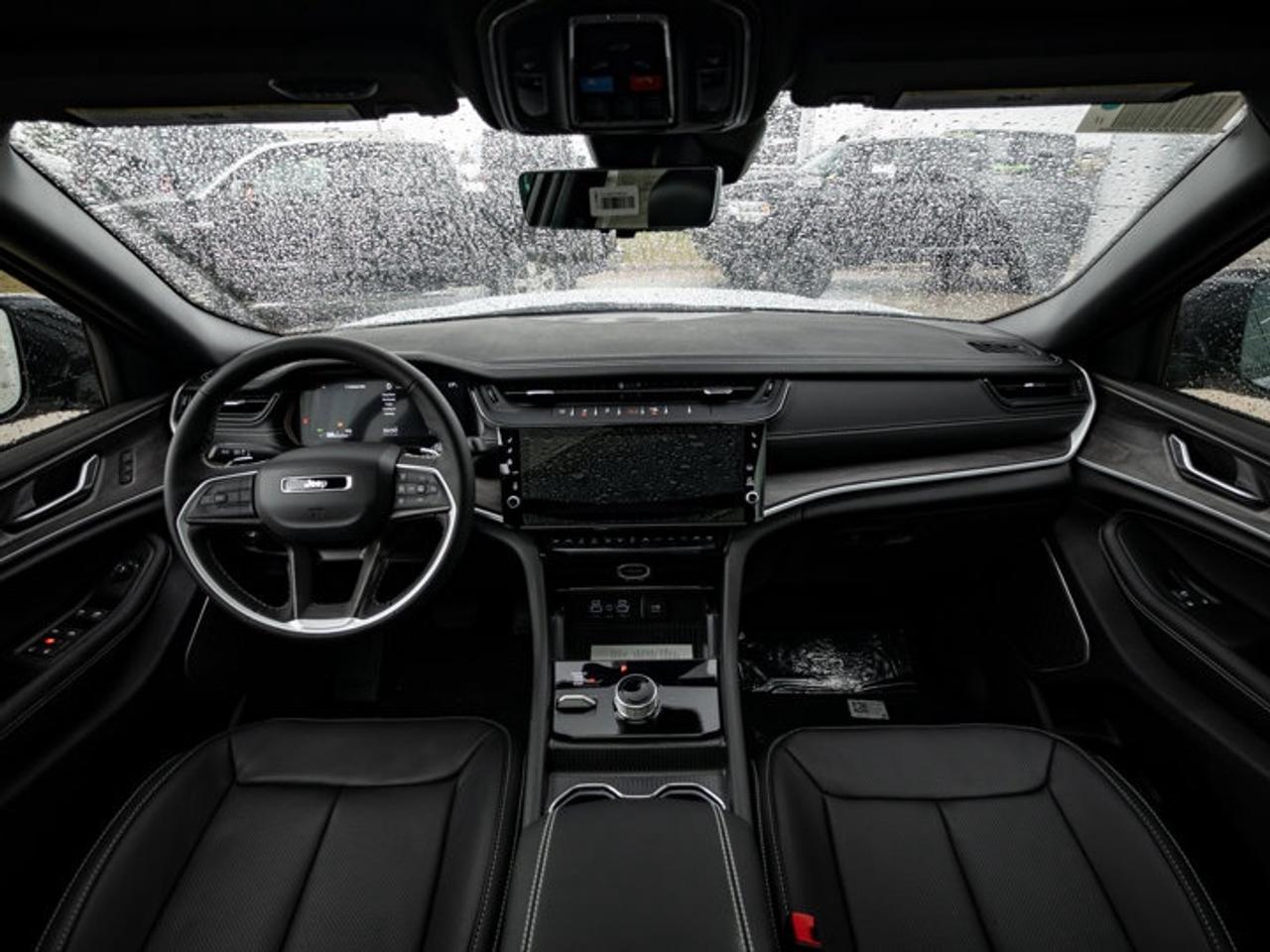 2026 Jeep Grand Cherokee L Limited Reserve Photo