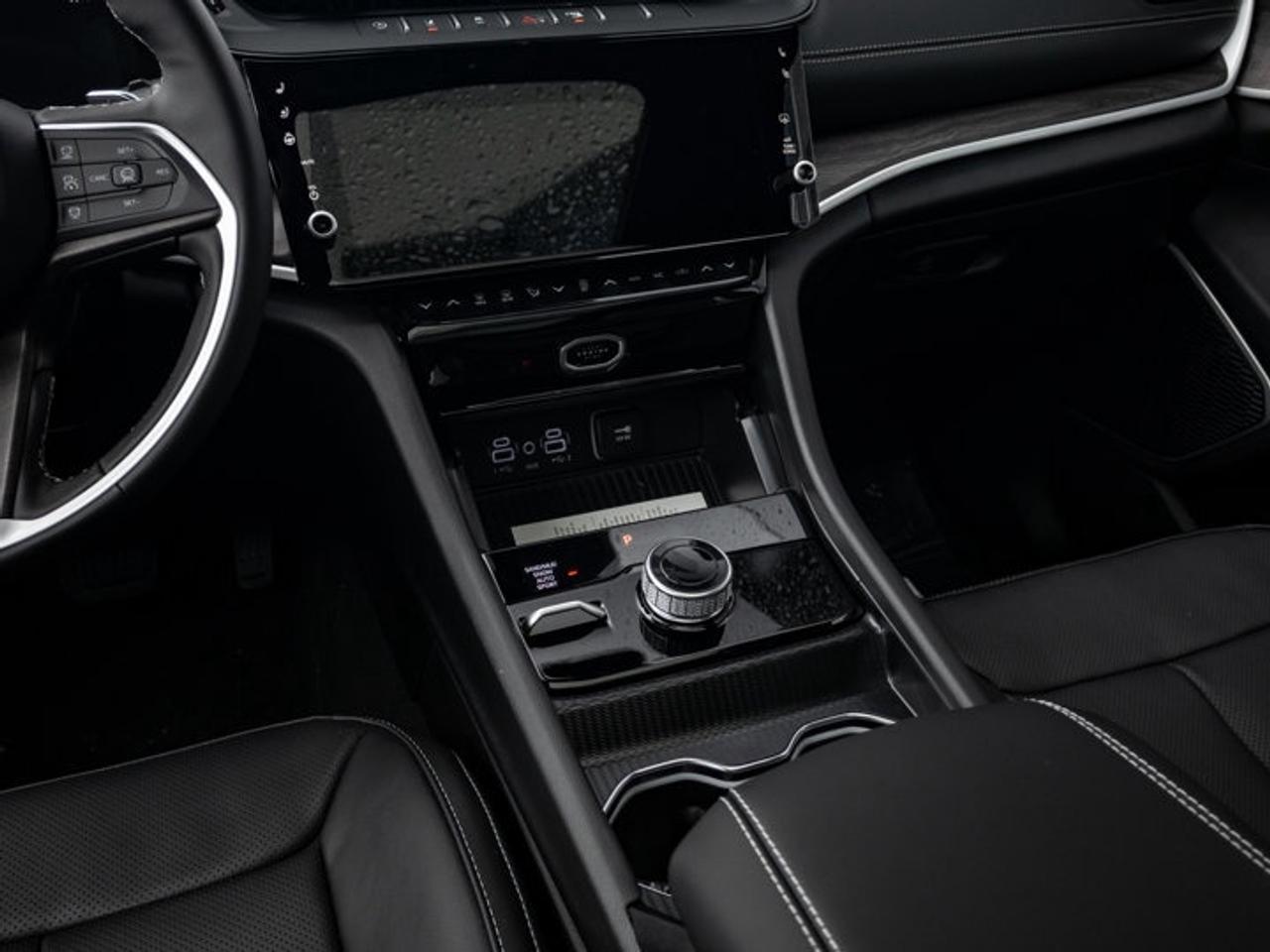 2026 Jeep Grand Cherokee L Limited Reserve Photo