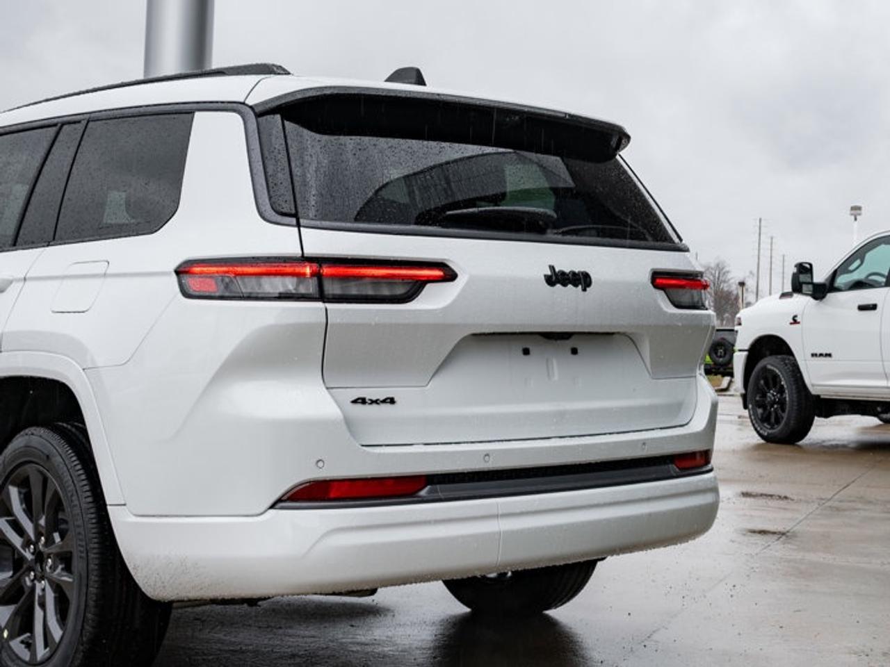 2026 Jeep Grand Cherokee L Limited Reserve Photo