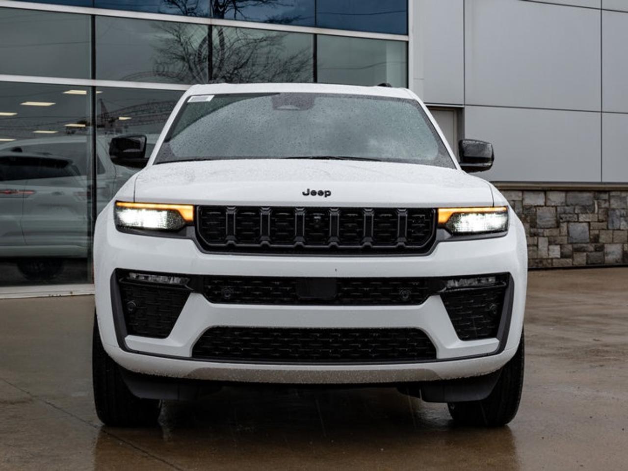 2026 Jeep Grand Cherokee L Limited Reserve Photo